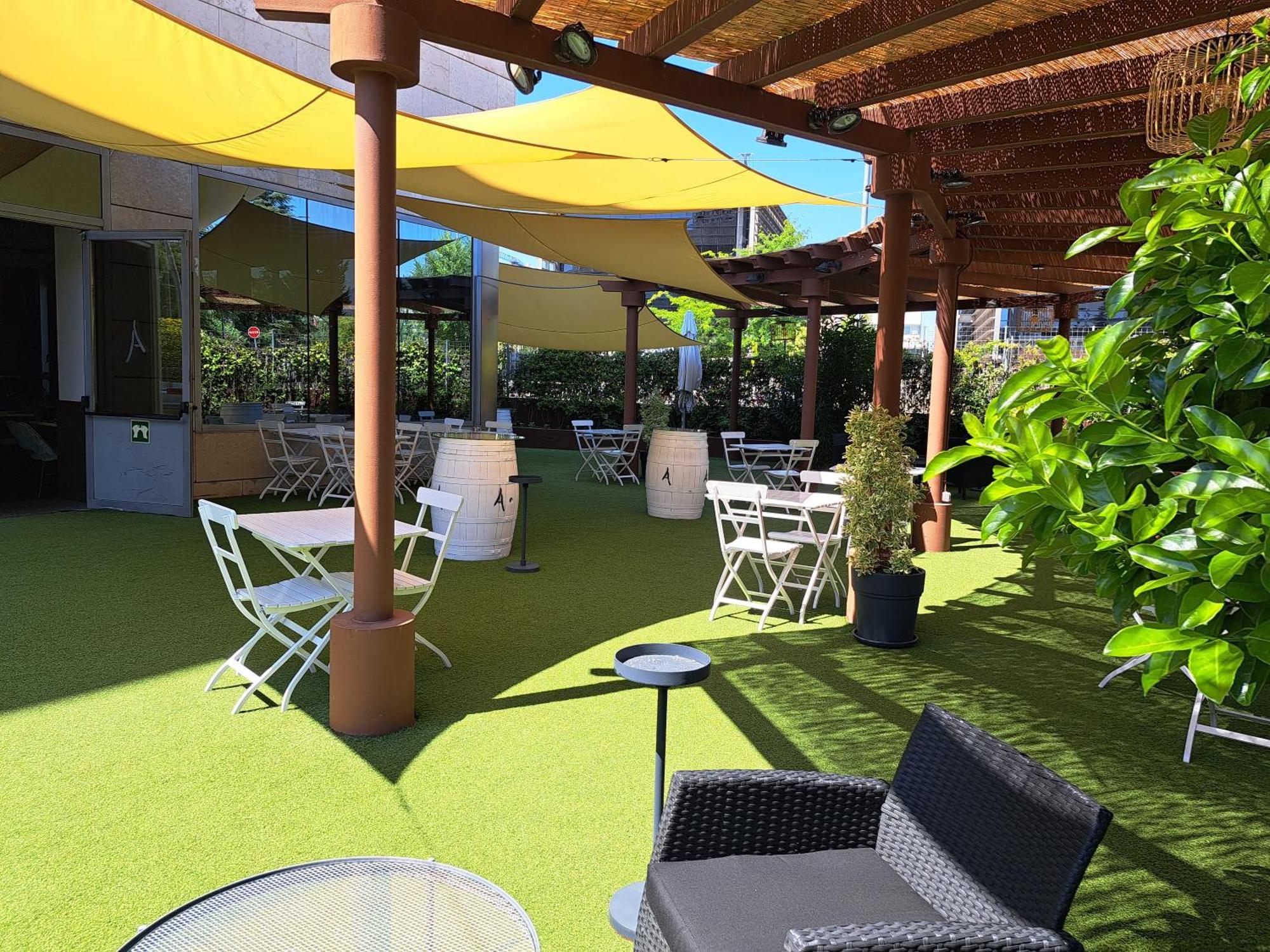 Amura Hotel 4*